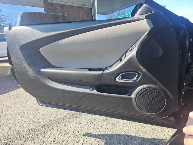 Used 2015 Chevrolet Camaro LS RWD image 17