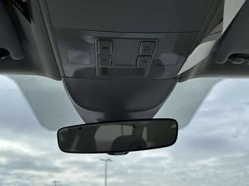 New 2026 Volkswagen Taos S image 22