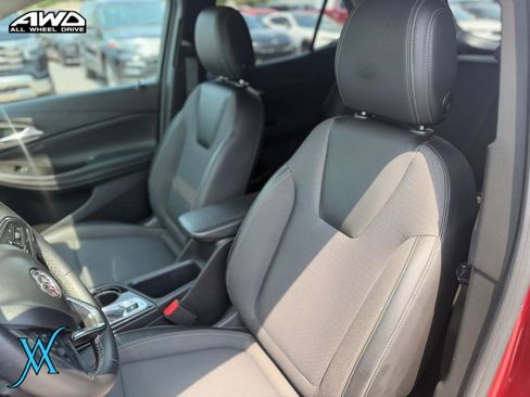 Used 2022 Buick Encore GX Preferred w/ Cold Weather Comfort Package AWD/4WD image 14
