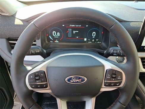 New 2026 Ford Explorer Active image 15