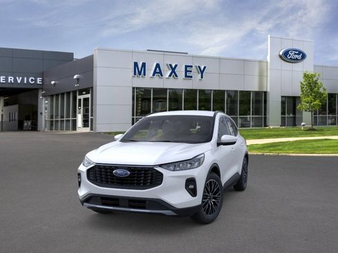 New 2026 Ford Escape SE image 2