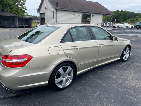 Used 2011 Mercedes-Benz E 350 Sedan image 6