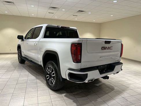New 2026 GMC Sierra 1500 AT4 w/ AT4 Premium Package AWD/4WD image 3