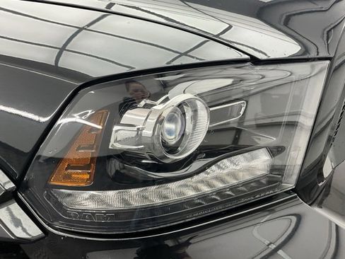 Used 2017 RAM 1500 Sport w/ Black Ram 1500 Sport Group image 25