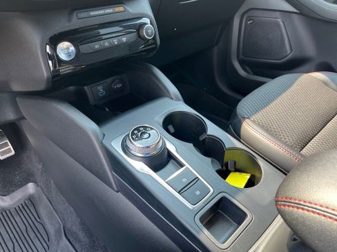 Used 2023 Ford Escape ST-Line Select w/ Tech Pack #2 image 18