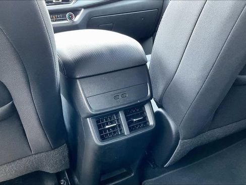 Used 2025 Chevrolet Equinox LT FWD image 10
