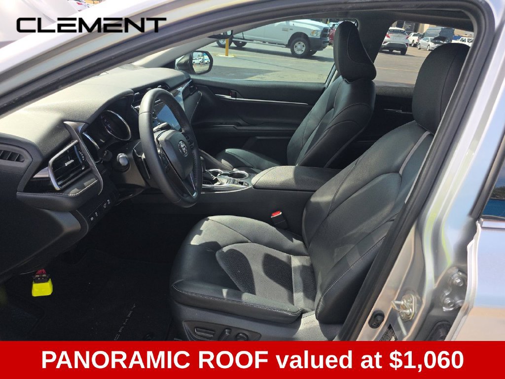 Used 2020 Toyota Camry XSE FWD image 4