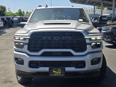 New 2026 RAM 2500 Limited AWD/4WD image 2