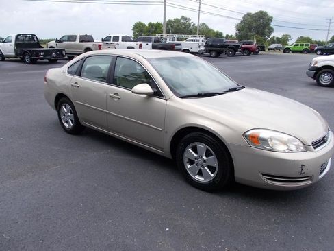Used 2008 Chevrolet Impala LT image 11