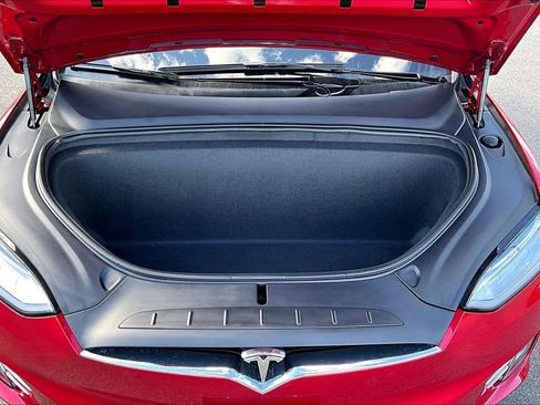 Used 2020 Tesla Model X Long Range image 10