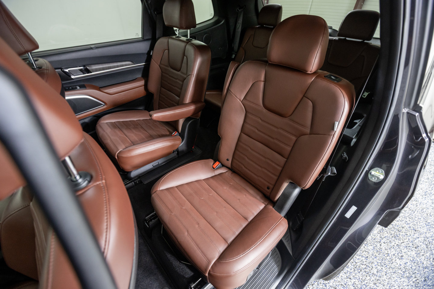 Used 2025 Kia Telluride SX Prestige AWD/4WD image 35