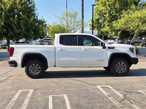 New 2026 GMC Sierra 1500 AT4X AWD/4WD image 2