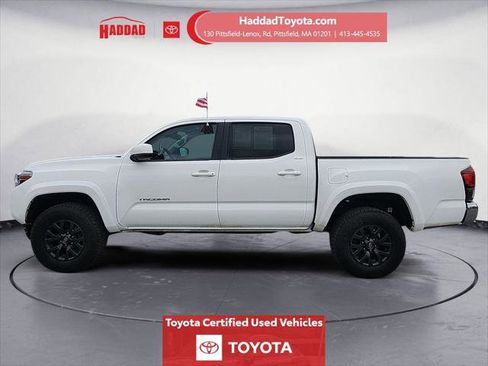 Certified 2023 Toyota Tacoma SR5 AWD/4WD image 2