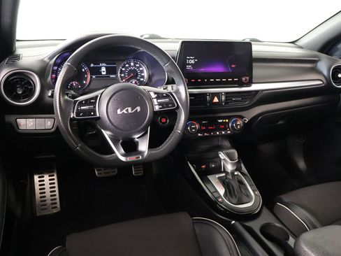Used 2023 Kia Forte GT-Line FWD image 2