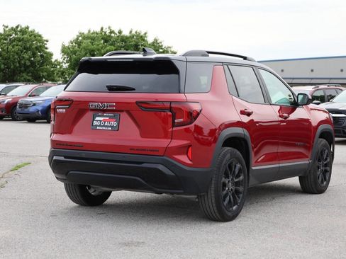Used 2026 GMC Terrain Elevation w/ Elevation Premium Package AWD/4WD image 9