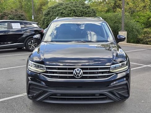Used 2022 Volkswagen Tiguan SE FWD image 8
