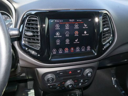 Used 2019 Jeep Compass Limited AWD/4WD image 19