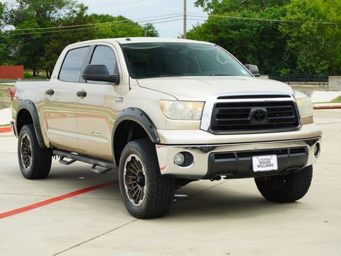 Used 2010 Toyota Tundra 2WD CrewMax image 6