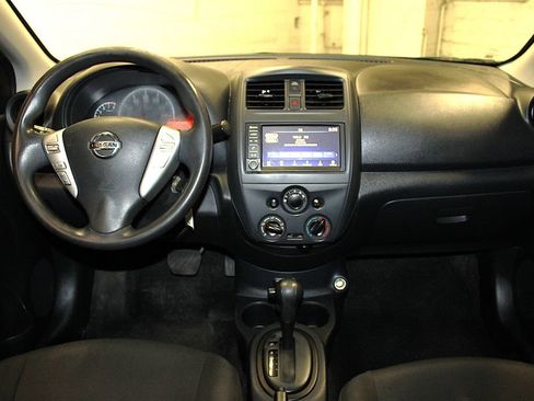 Used 2019 Nissan Versa S Plus FWD image 9