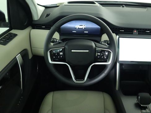 Certified 2024 Land Rover Discovery Sport S image 10