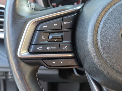 Used 2025 Subaru Outback Touring XT AWD/4WD image 19