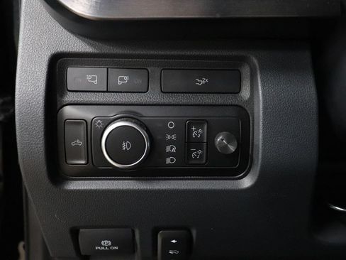 Used 2023 Ford F250 Lariat AWD/4WD image 25