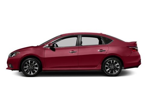 Used 2016 Nissan Sentra SR w/ SR Premium Package image 4