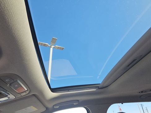 Used 2023 Kia Telluride SX image 22