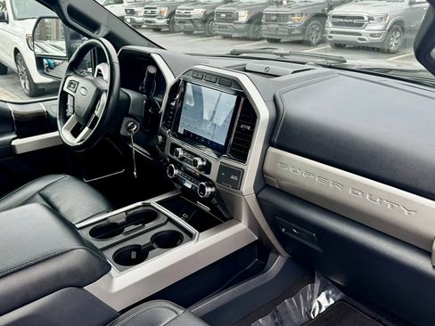 Certified 2022 Ford F250 Lariat image 13