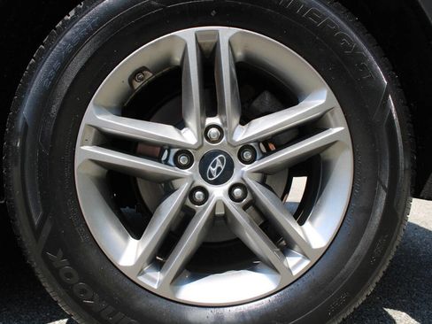 Used 2018 Hyundai Santa Fe Sport AWD/4WD image 20