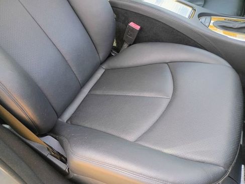 Used 2007 Mercedes-Benz E 350 Sedan image 40