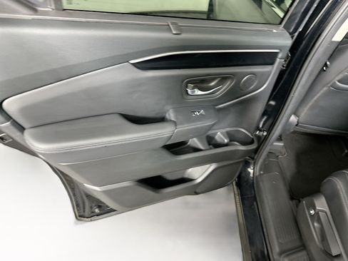 Used 2023 Honda Pilot EX-L image 25