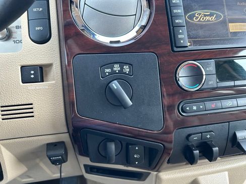 Used 2010 Ford F350 Lariat AWD/4WD image 17