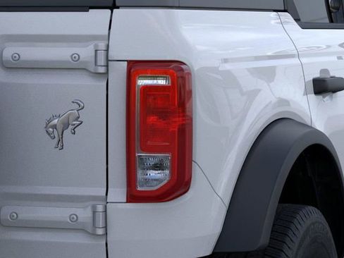 New 2025 Ford Bronco 4-Door AWD/4WD image 23