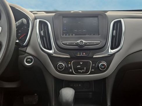 Used 2023 Chevrolet Equinox LS w/ LS Convenience Package image 10