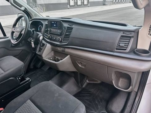 Used 2024 Ford Transit 250 Low Roof w/ Exterior Upgrade Package RWD image 19