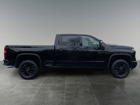 New 2026 Chevrolet Silverado 2500 High Country w/ Midnight Edition image 8
