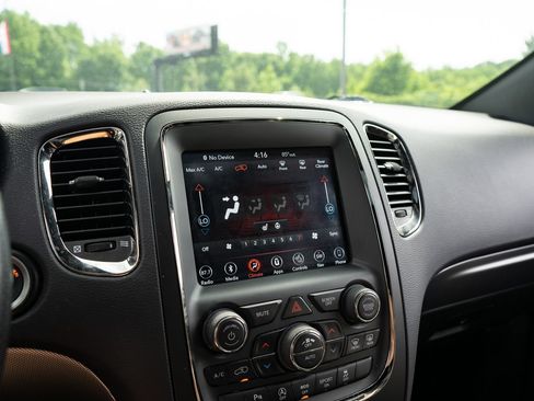 Used 2019 Dodge Durango GT RWD image 24