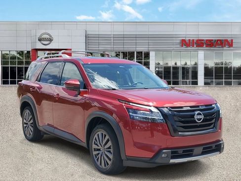 Certified 2023 Nissan Pathfinder SL w/ SL Premium Package image 2