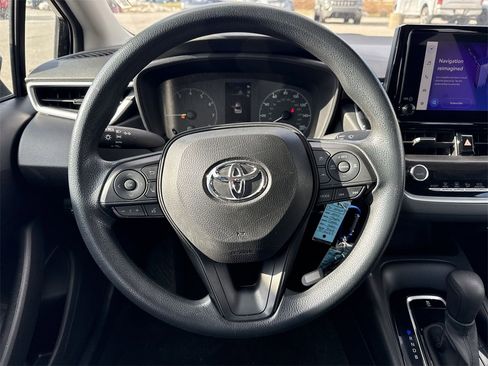 Used 2024 Toyota Corolla LE image 11