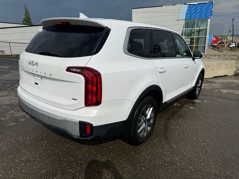 Certified 2023 Kia Telluride LX image 7