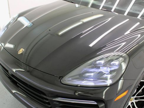 Used 2019 Porsche Cayenne AWD/4WD image 17