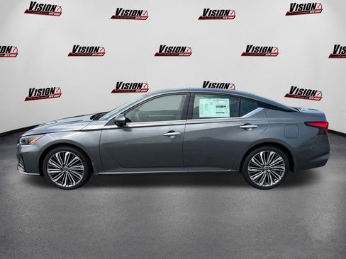 New 2025 Nissan Altima 2.5 SL image 8