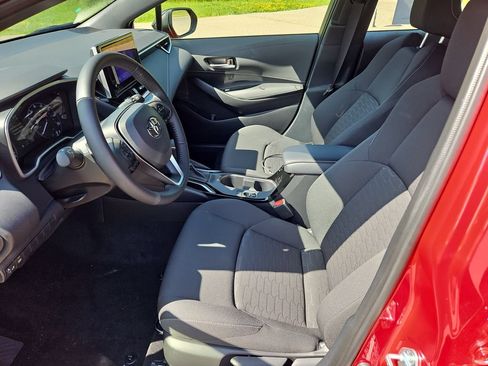 New 2026 Toyota Corolla SE FWD image 18