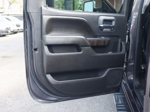 Used 2016 GMC Sierra 2500 Denali w/ Duramax Plus Package AWD/4WD image 43