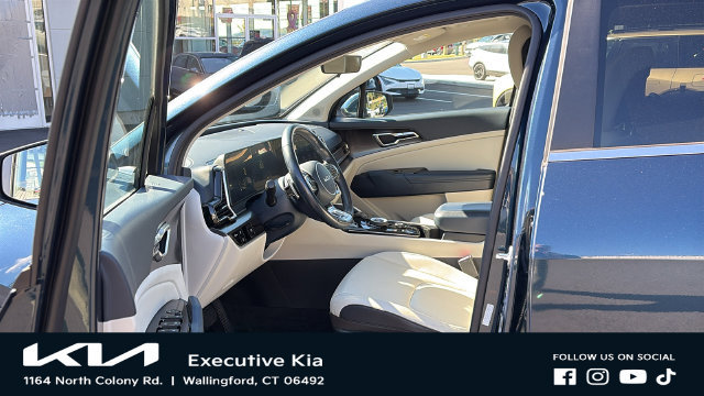 Certified 2023 Kia Sportage EX AWD/4WD image 10