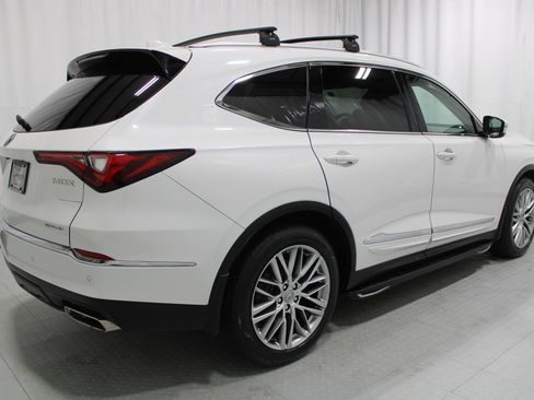 Used 2023 Acura MDX SH-AWD w/ Advance Package image 6