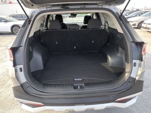 Certified 2025 Kia Sportage LX image 20