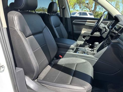 Certified 2023 Volkswagen Atlas SE w/ Panoramic Sunroof Package FWD image 28