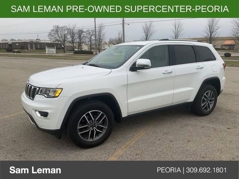 Used 2020 Jeep Grand Cherokee Limited w/ Luxury Group II image 2